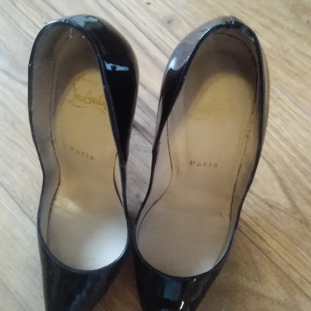 Cristian Louboutin heels - Picture 14 of 14